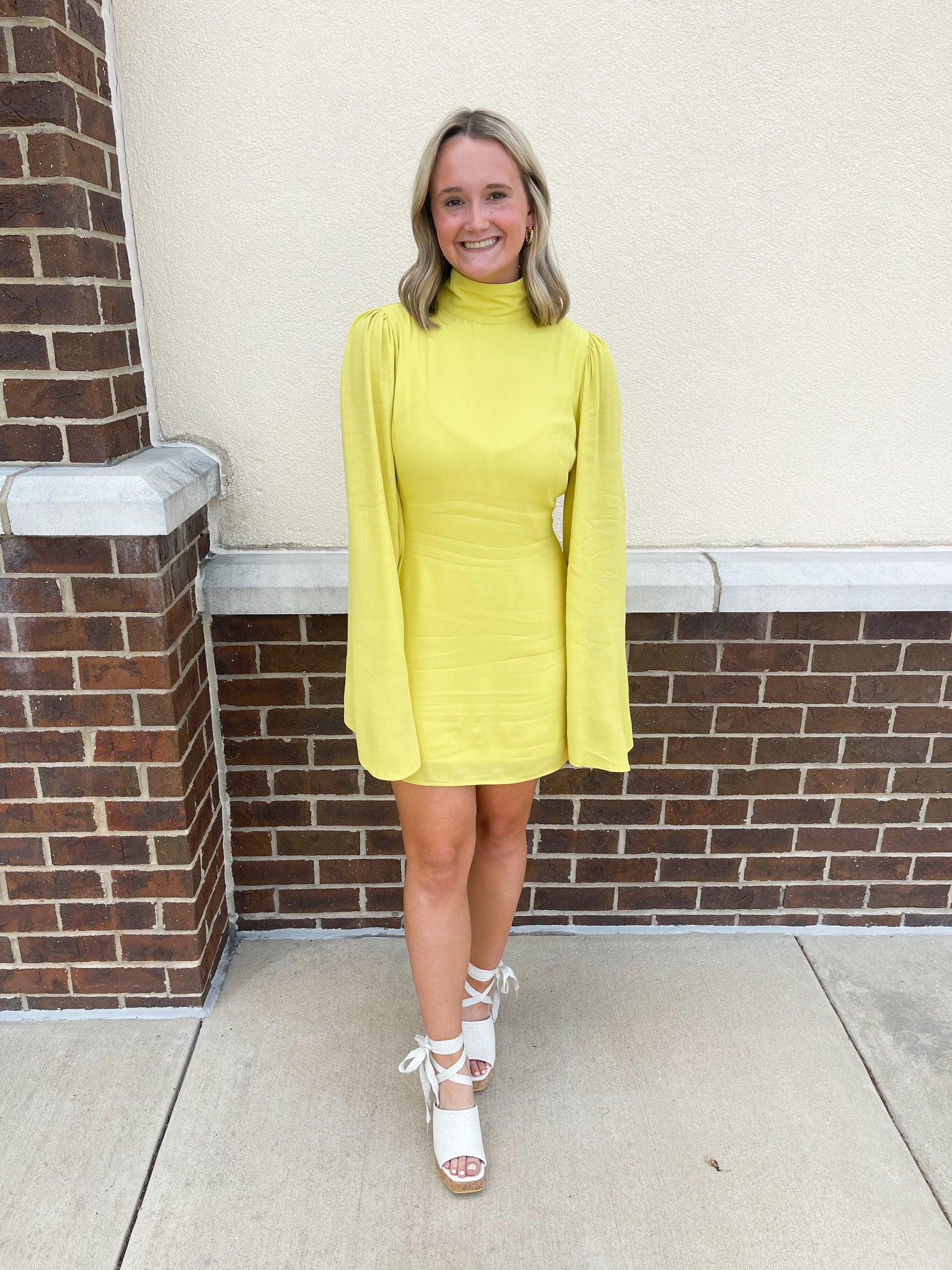 Flare Sleeve Mini Dress// Lime