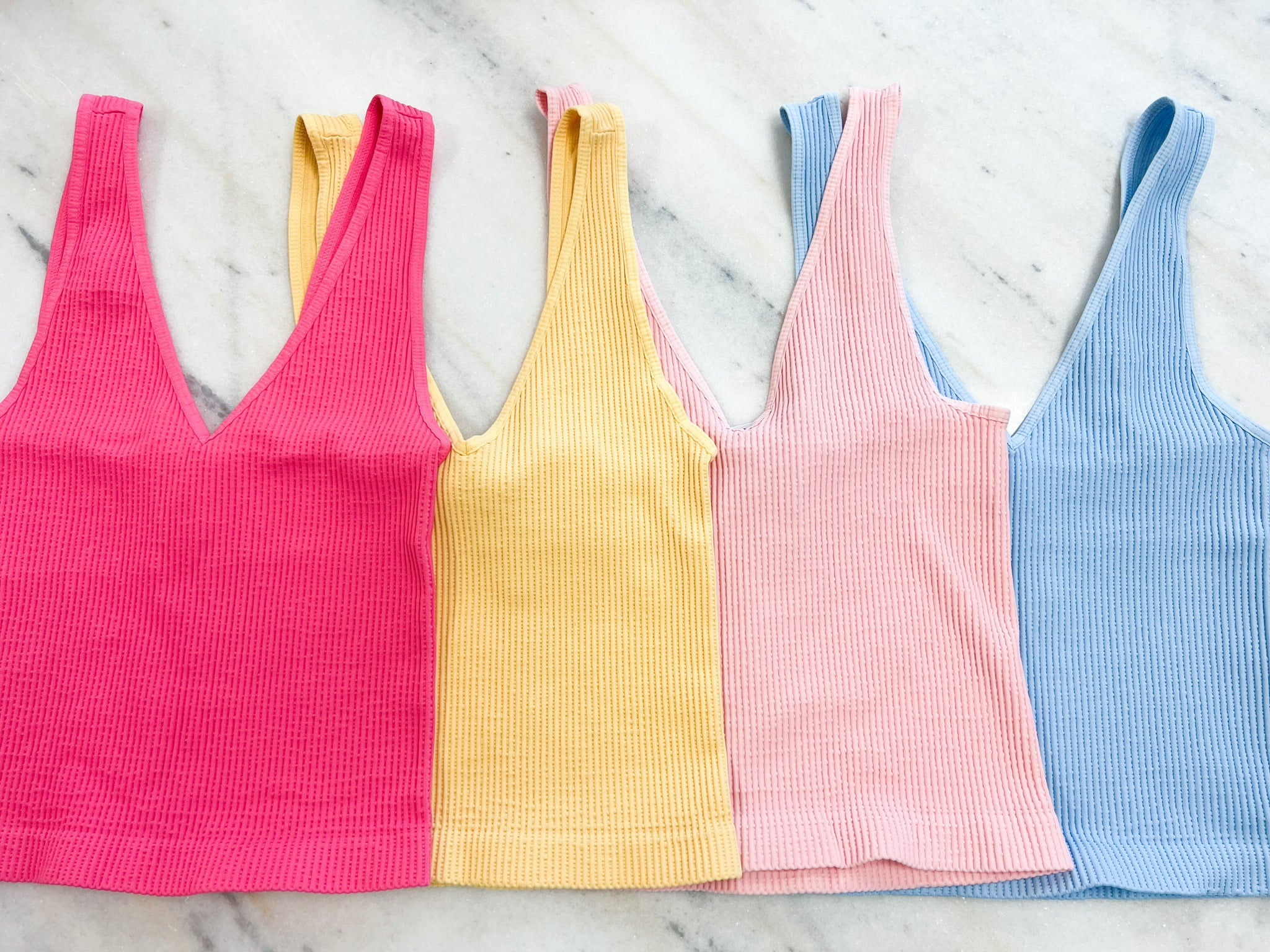 Niki Tanks//4 Summer Colors